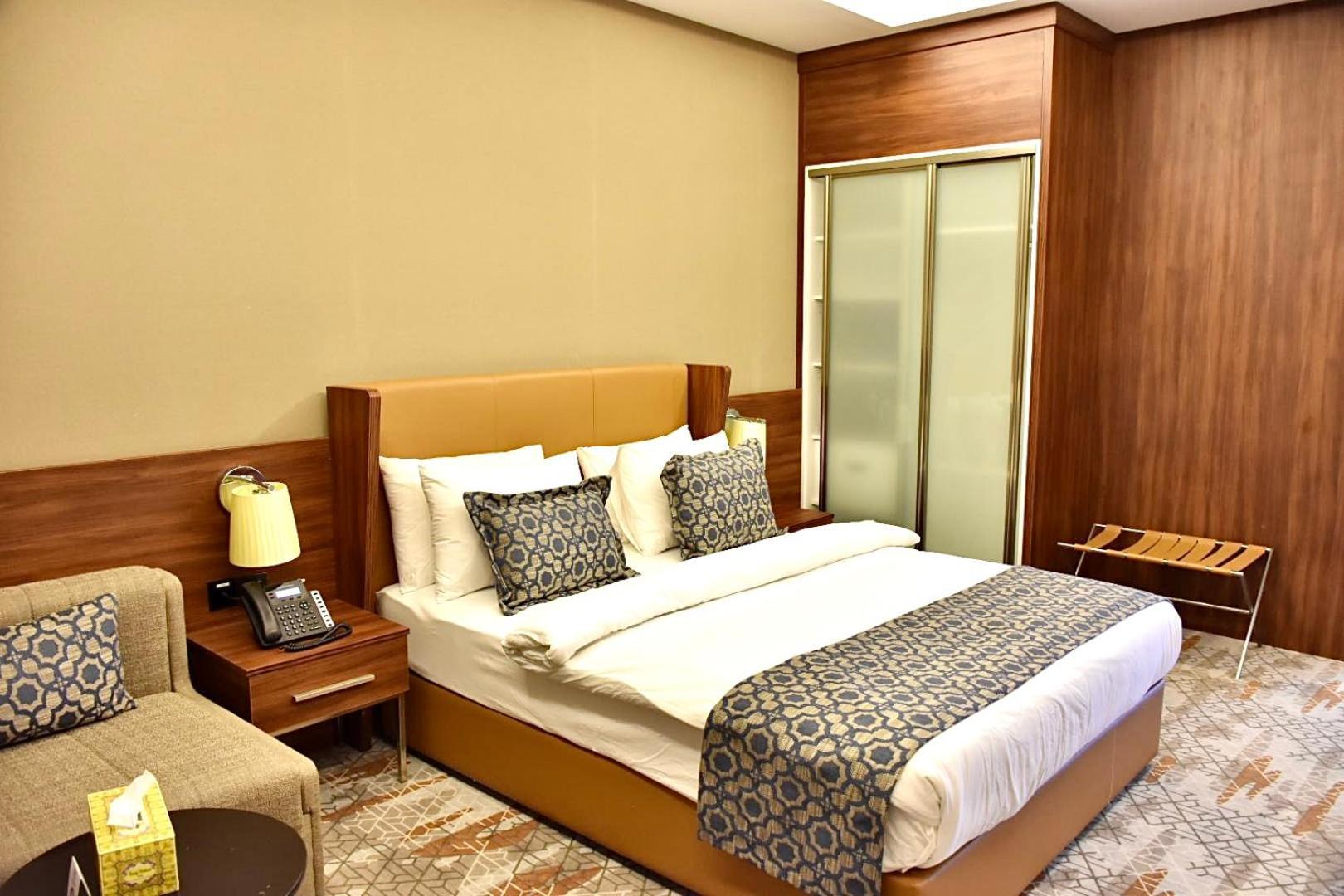 Royal Vista Hotel ‘Ibrī Buitenkant foto