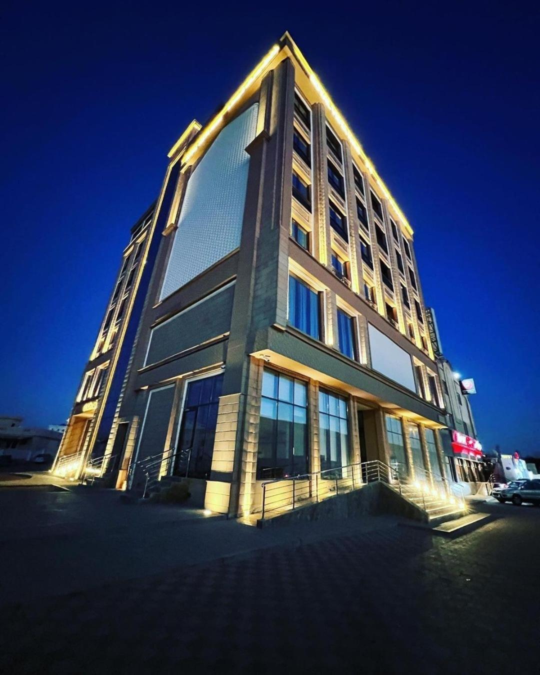Royal Vista Hotel ‘Ibrī Buitenkant foto